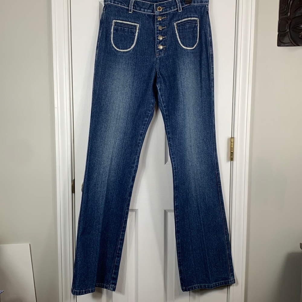 20X designer jeans size 9/10 inseam 34, has button up fly. Small pockets